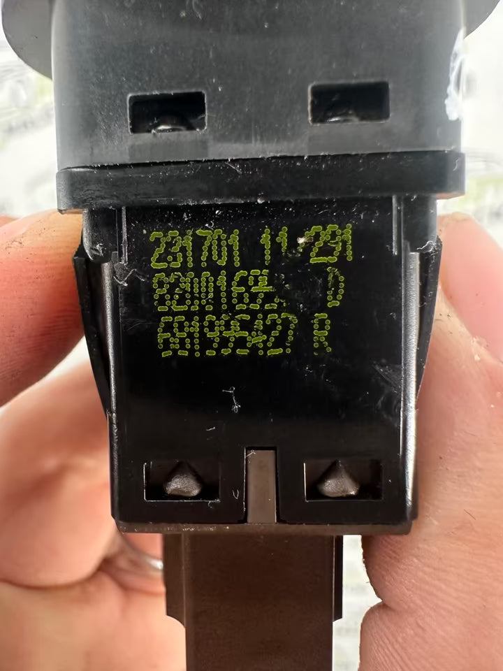 681995427R Schalter Abschaltung Airbag Renault Kangoo