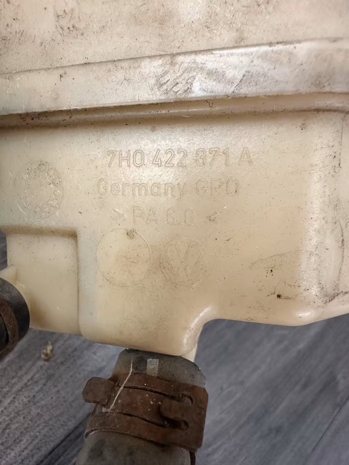 7H0422371A Ausgleichsbehälter Kühlwasserbehälter VW T5