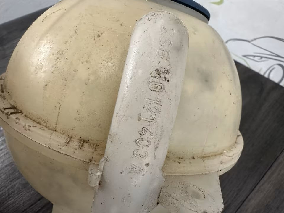 1J0121403A Ausgleichsbehälter Kühlwasserbehälter Audi A3 8L