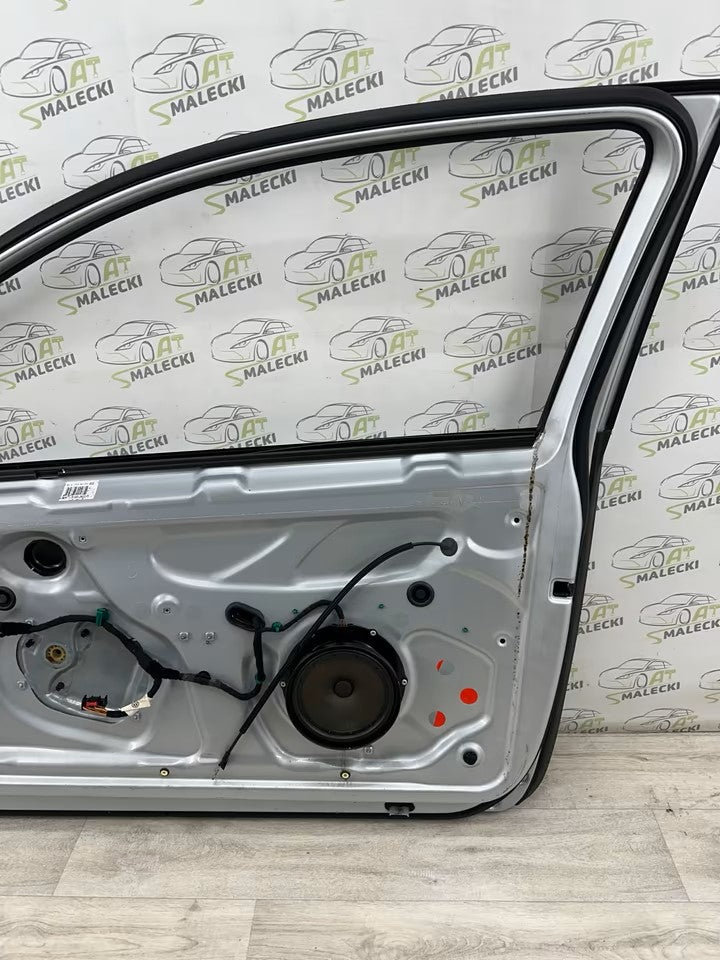 Türe Tür Rechts Vw Golf V 5 1K Modell 3-Tür Farbe LA7W Silber