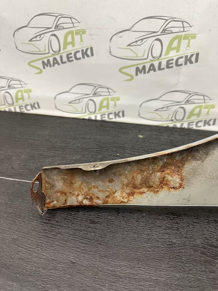 Kotflügel Rechts Seat Ibiza 6J Modell Farbe LX7W Silber