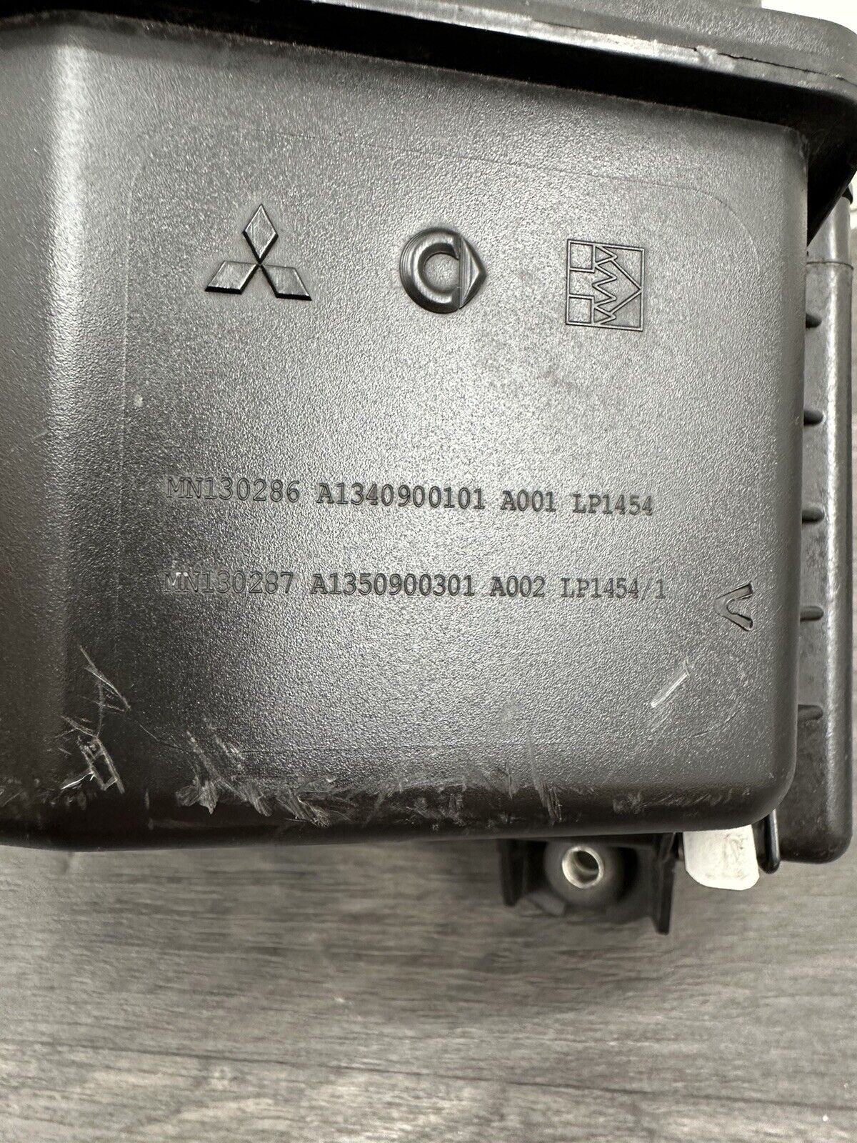 6305818