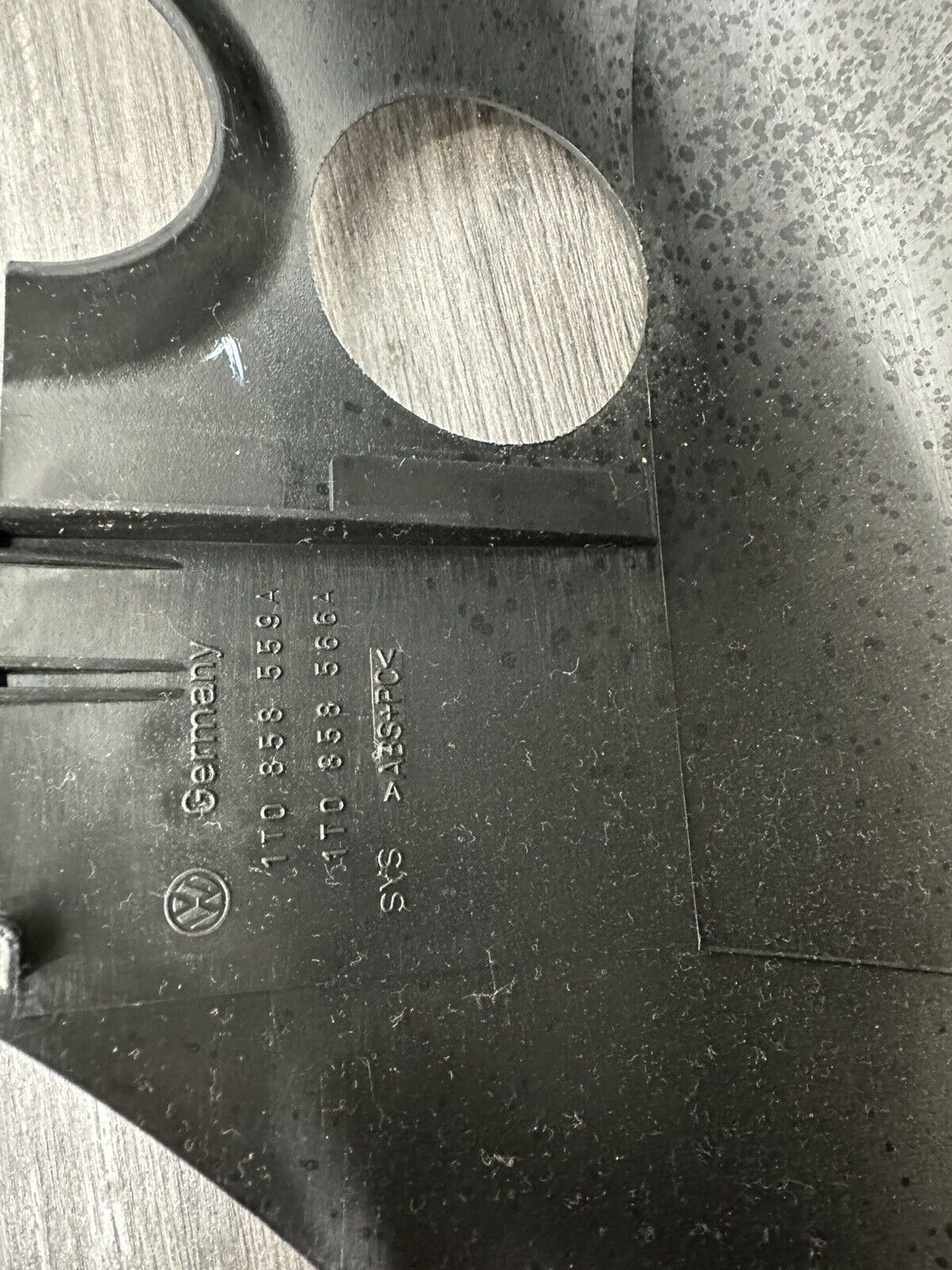 6305987