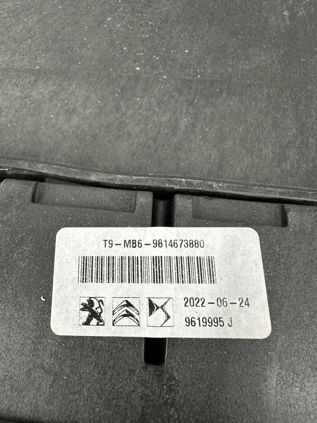 6306041