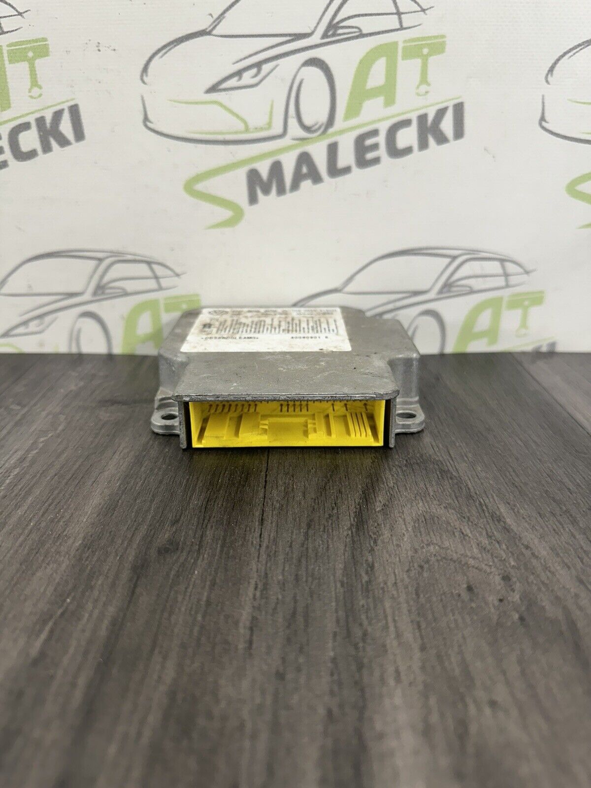 6305892