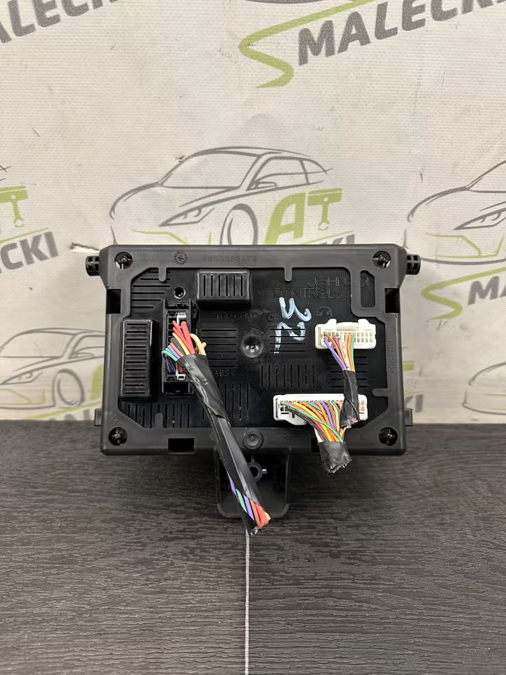 8200343732 BCM Bordnetzsteuergerät Renault Clio III 3 Modell