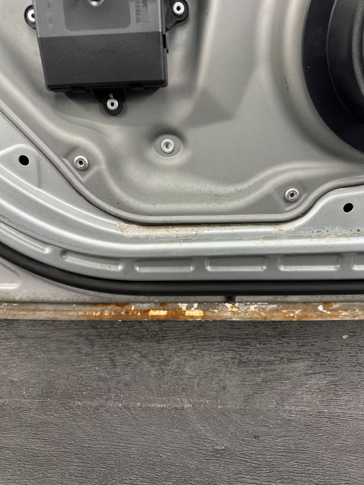 Türe Tür Hinten Links Mercedes B-Klasse W245 Farbe 761 05-11Bj