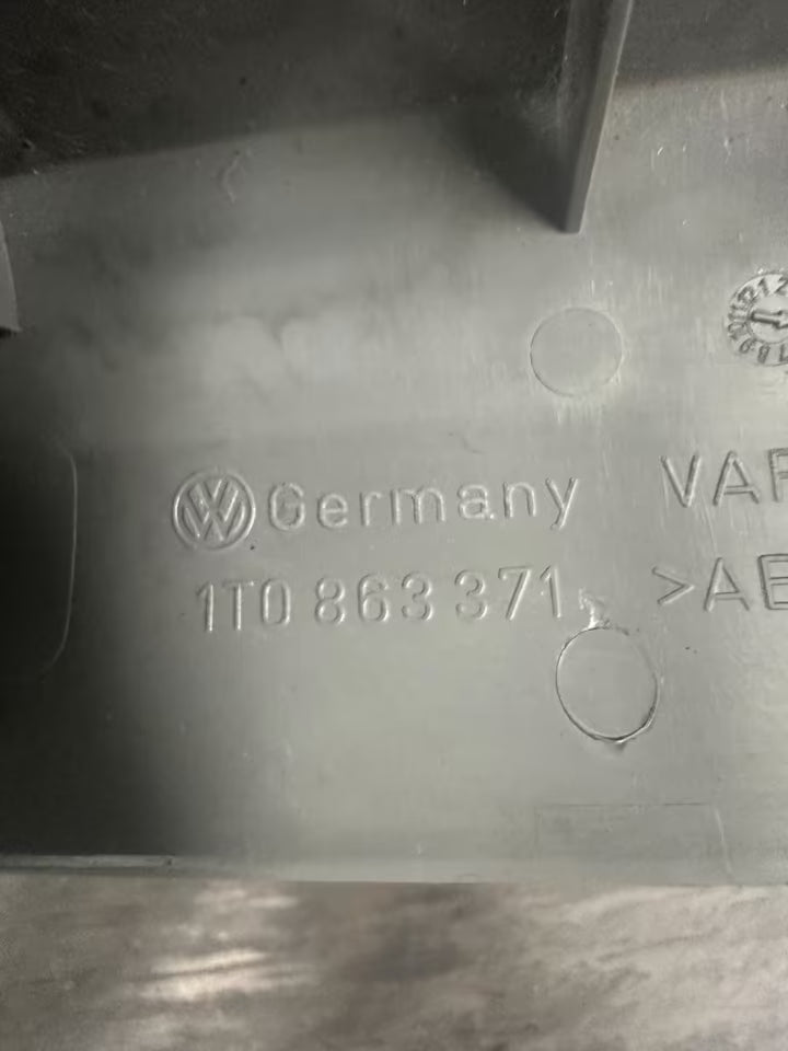 1T0863371 Abdeckung Konsole Vorne VW Touran 1T