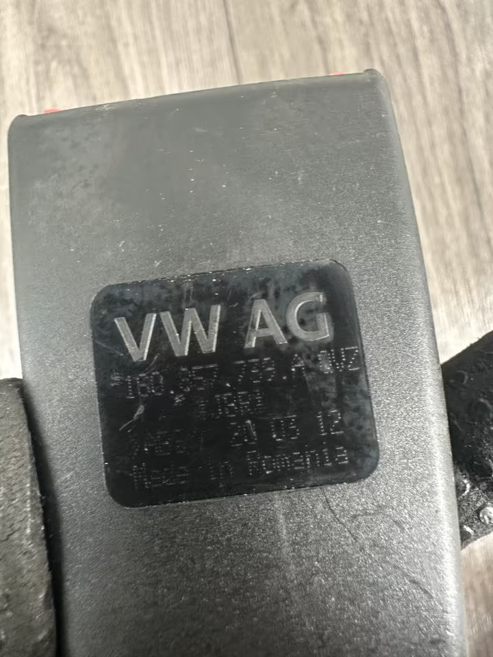1S0857739A Gurtschloss Hinten Links VW UP Seat Mii