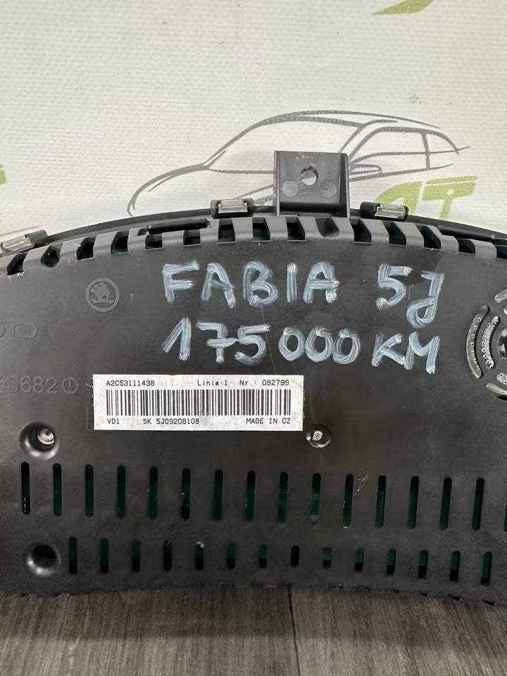 5J0920810B Speedometer instrument cluster Skoda Fabia Roomster 1.2 BZG