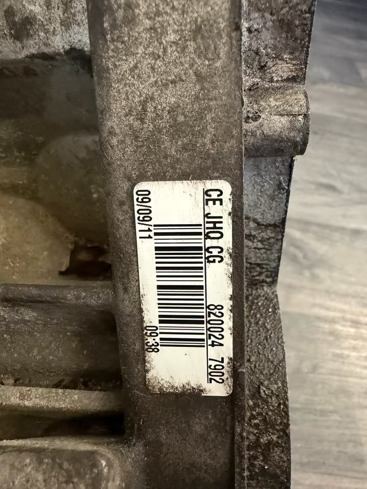 JHQ Getriebe Schaltgetriebe Nissan Note E11 1,4 Benzin 8200247902