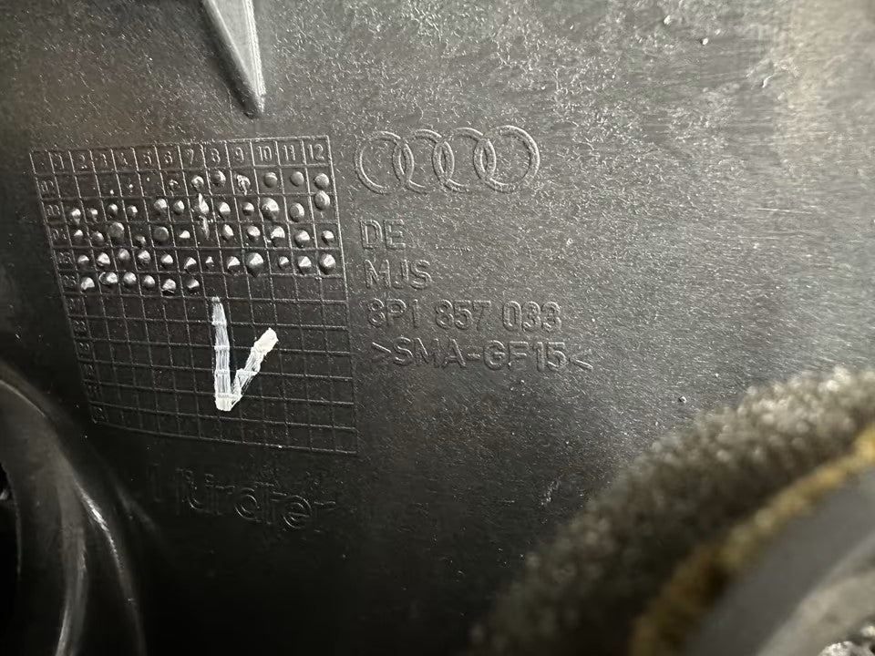 Armaturenbrett Cockpit Dashboard Audi A3 8P Modell 03-12Bj