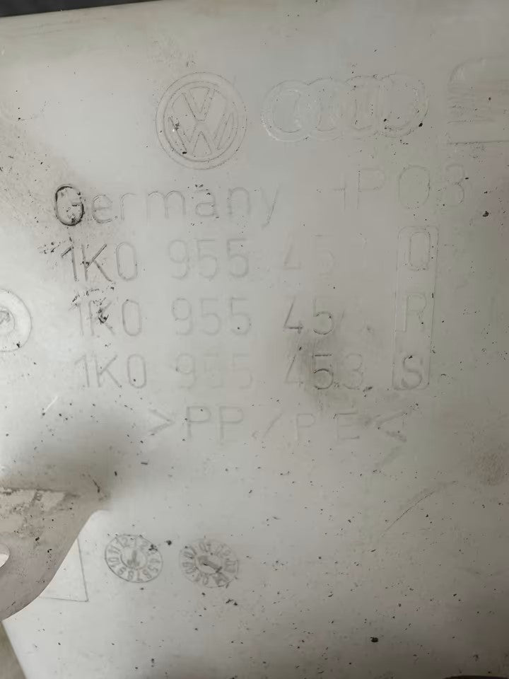 1K0955453Q Ausgleichsbehälter Kühlwasserbehälter Audi A3 8P