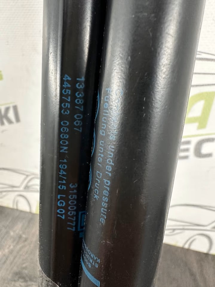 13387067 Heckklappendämpfer Gasdämpfer Hinten Opel Zafira C Model
