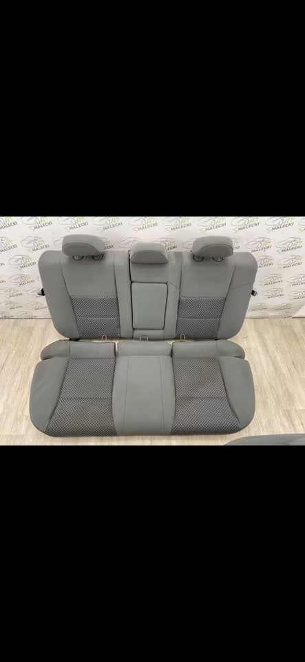 Innenausstattung Sitze Set Original Dodge Avenger Modell 07-14Bj