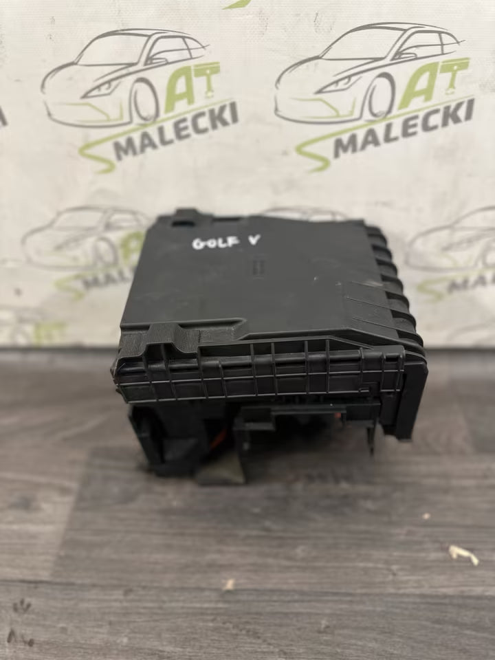 1K0937125A Sicherungskasten + Gehäuse für VW Golf V