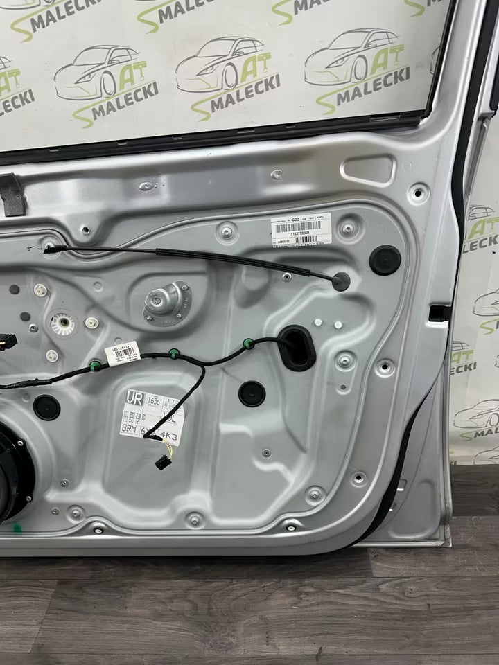 Türe Tür Vorne Rechts Vw Touran 1T 03-15Bj Farbe LA7W Top