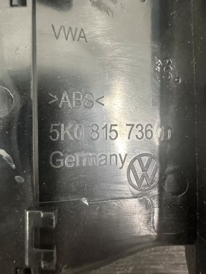 5K0815735D Lüftungsgitter Luftdüse Blende VW Golf VI 5K0815736D