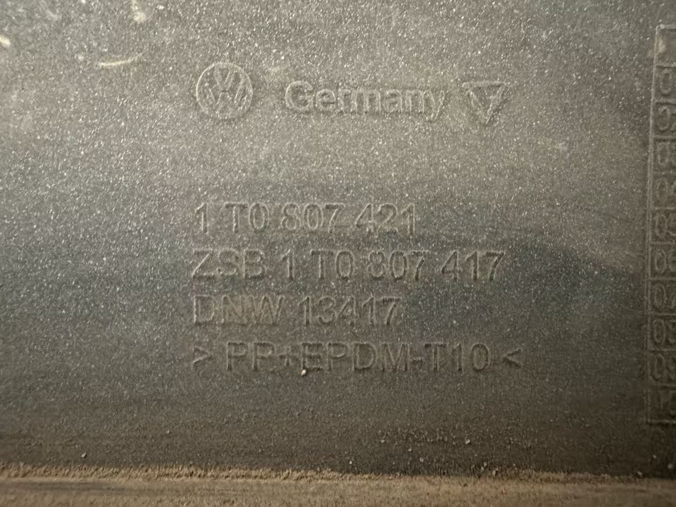 Stoßstange Hinten Original Vw Touran 1T Modell 03-10Bj 1T0807421