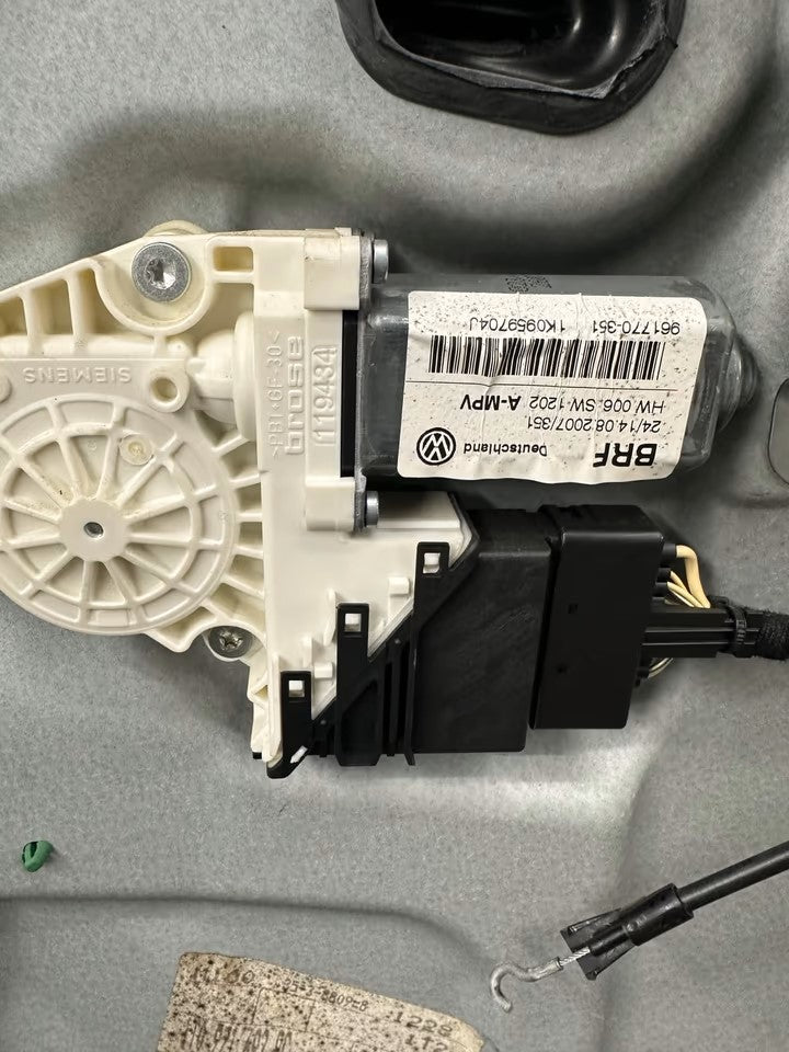 Door Rear Right Vw Touran 1T Models Color LA7W Silver