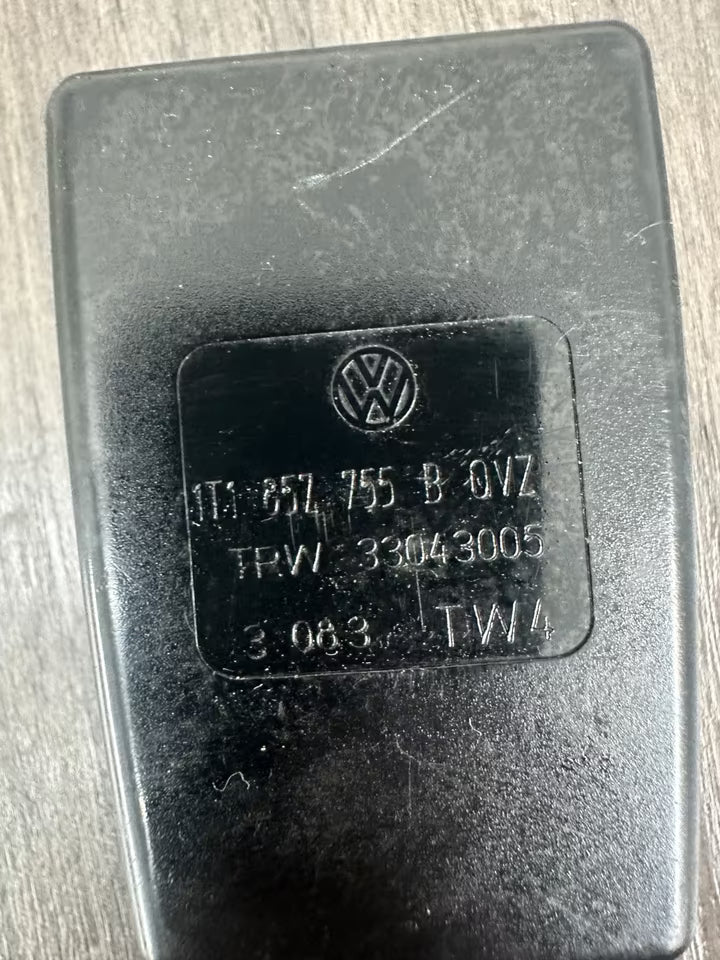 1T1857755B Gurtschloss VW Touran 1T1 857 755 B