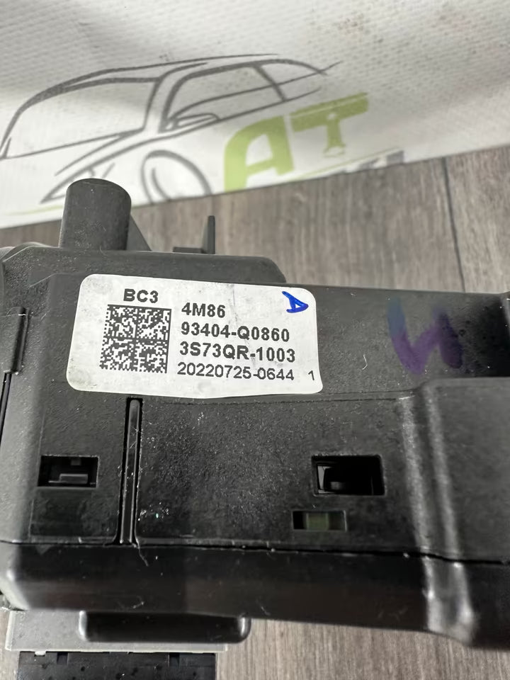 93404-Q0860 Lenkstockschalter Hyundai Bayon 2023 Bj Original