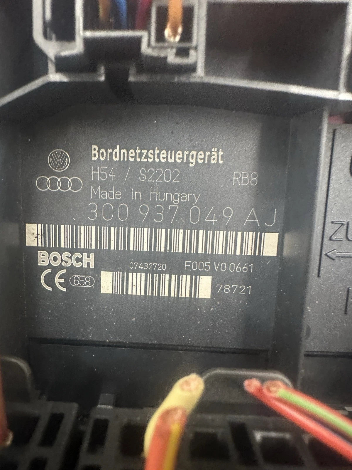 3C0937049AJ Bordnetzsteuergerät VW Golf V Modelle 3C0 937 049 AJ