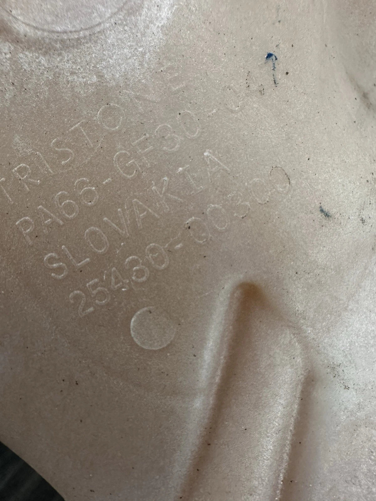 25430-Q0300 Ausgleichsbehälter Für Hyundai Bayon Hybrid