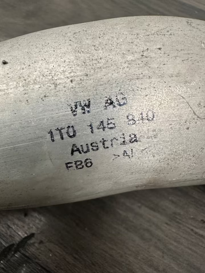 1T0145840 Ladeluftkühlerschlauch VW Touran 1T3 1.4 TSI