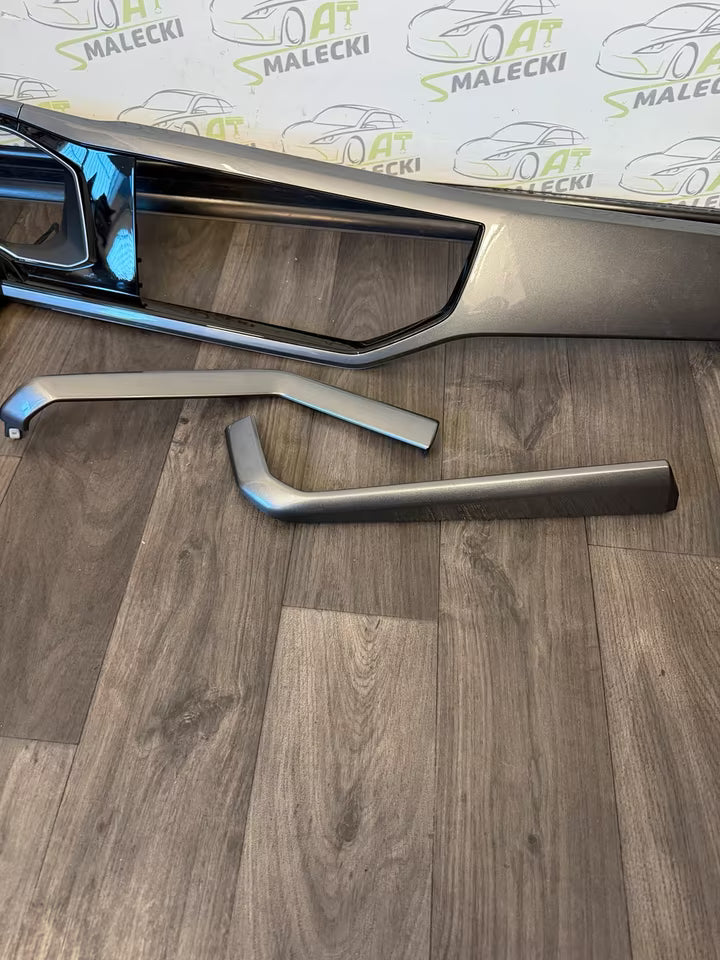 Verkleidung Armaturenbretter Dekor VW Polo 2G 2G1858418AC