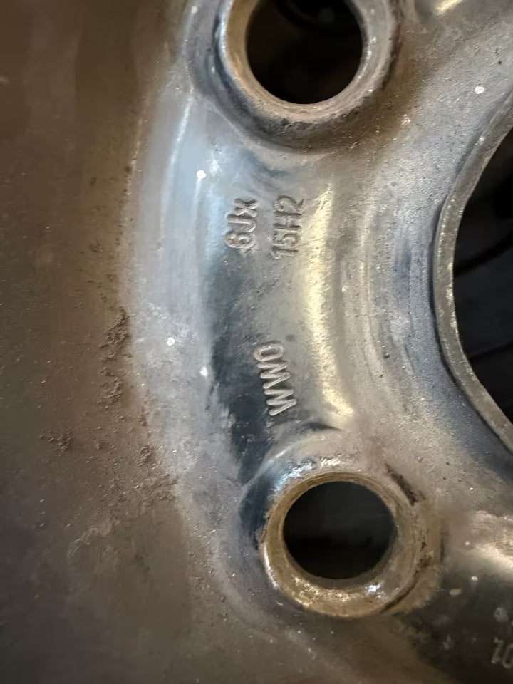 Kompletträder Winterräder Stahlfelgen 5x112 195/65 R15 Fulda