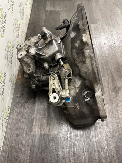F13 C394 Getriebe 5-Gang Schaltgetriebe Opel Corsa C 1,0 Benzin