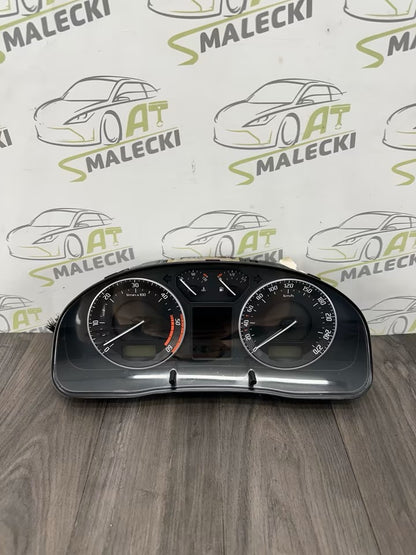 3U0920842D Speedometer instrument cluster Skoda Superb 2.0 Tdi BSS 188000