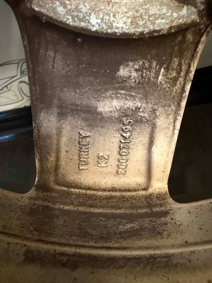 Original Alufelgen Kompletträder Set Vw Polo 2G Modell 185 65 R15