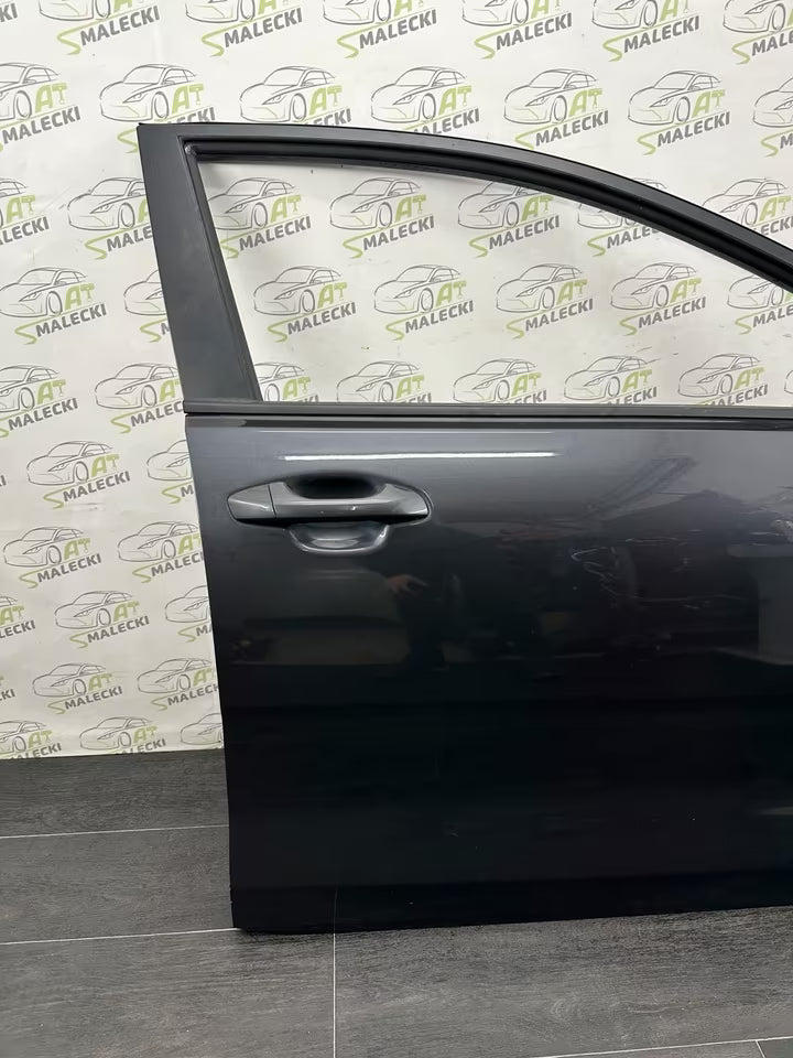 Kia Rio IV 4 YB Modell Türe Vorne Rechts Farbe ABT Graphite