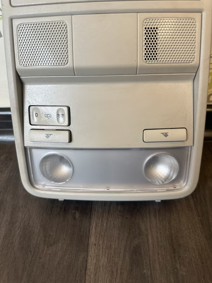 1K0947133H Innenraumleuchte für VW Golf Plus Modelle