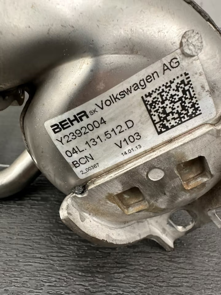 AGR Abgaskühler Vw Golf VII Audi A3 Q3 Modelle 04L131512D