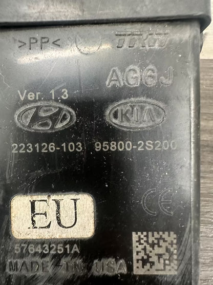 95800-2S200 Kraftstoffpumpe Steuergerät für Hyundai ix35