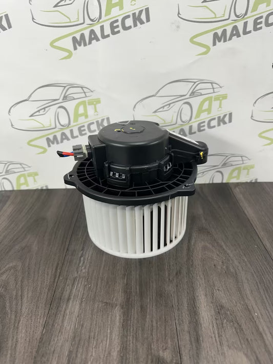 EB1D1KUGAA02 Heizungsgebläse Hyundai Bayon