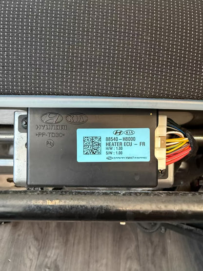 Sitze Innenausstattung Stoff Kia Rio IV Sitzheizung 17-20bj.