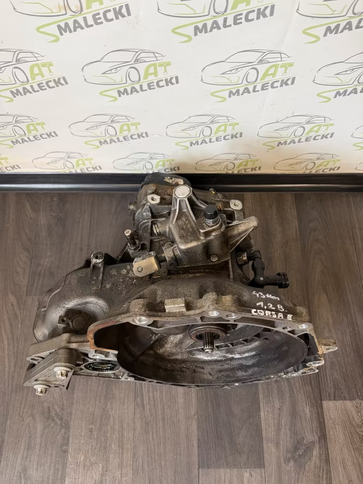 BFFS394 Getriebe Schaltgetriebe Opel Corsa E 1,2 Benzin 43000km