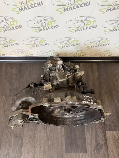 BFFS394 Getriebe Schaltgetriebe Opel Corsa E 1,2 Benzin 43000km