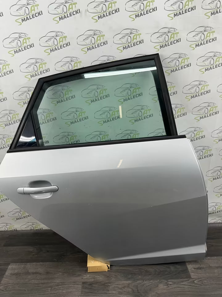 Türe Tür Hinten Rechts Seat Ibiza 6J IV Kombi Farbe LX7W Silber