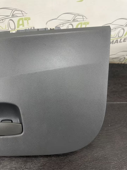 6J1857103A Handschuhfach Ablagefach Seat Ibiza 6J Modell