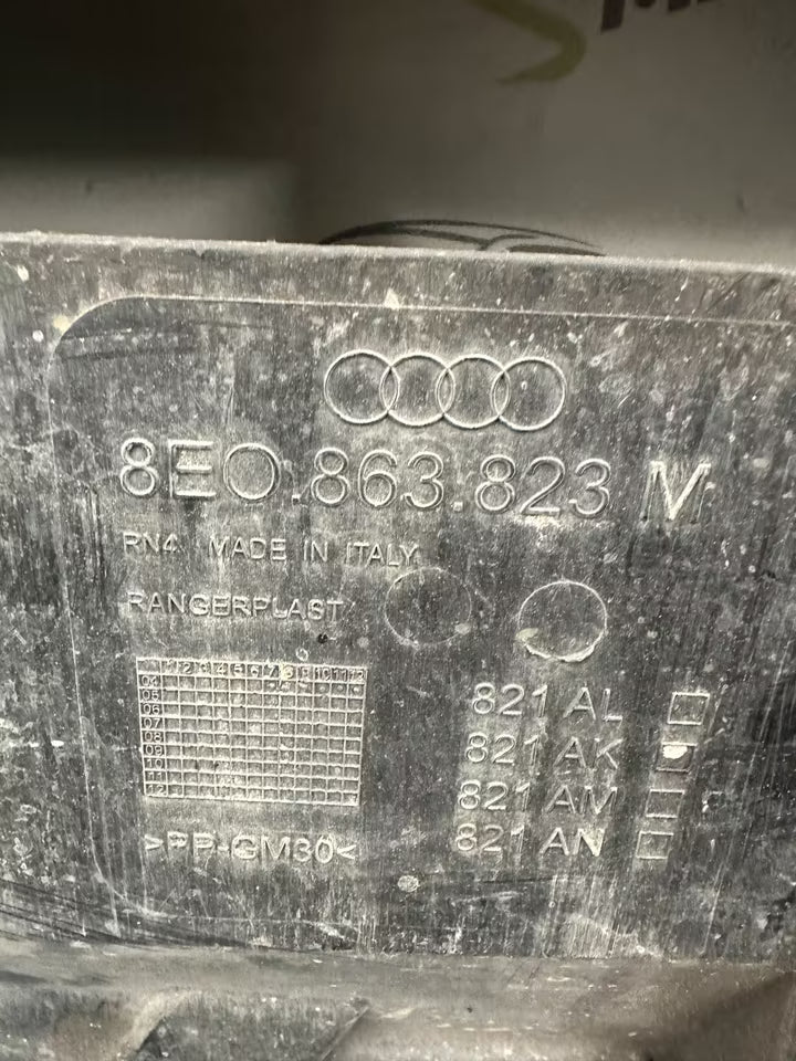 8E0863823M Unterbodenschutz Unterboden Audi A4 B7 8E Modell