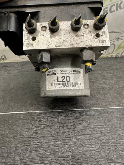 58920-H8200 Abs ESP Steuergerät Kia Rio IV 2016-2020 Bj