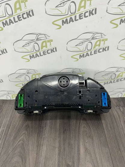 8E0920901H Speedometer instrument cluster Audi A4 B7 8E 1.9 Tdi 2004 year of manufacture