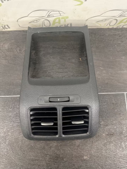 1K0819203A Lüftungsgitter Luftdüse Blende VW Golf VI