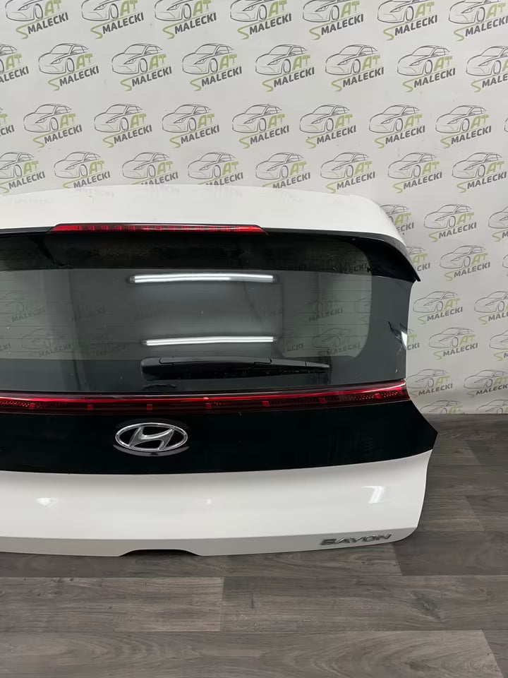 Heckklappe Kofferraum Deckel Komplett Hyundai Bayon 2022 Bj PSW