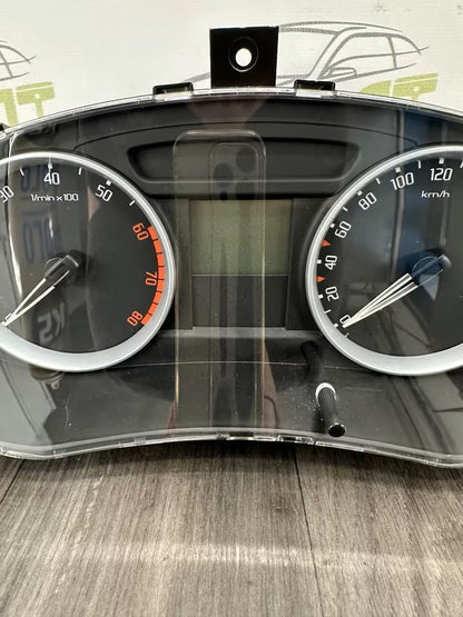 5J0920810B Speedometer instrument cluster Skoda Fabia Roomster 1.2 BZG